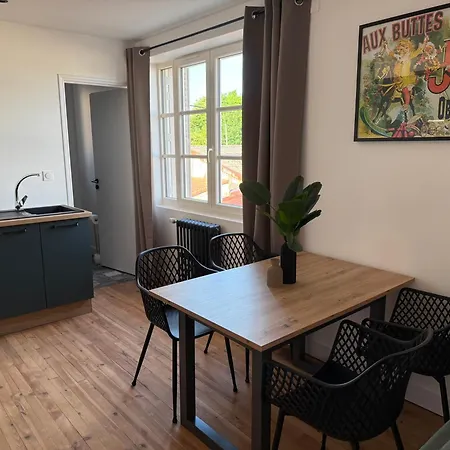 Chez Eugène, Neuf Appartamento *