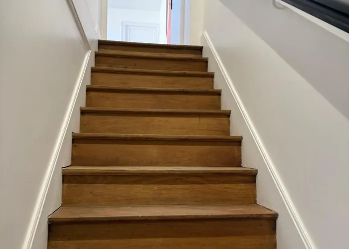 Chez Eugene, Neuf Apartment *